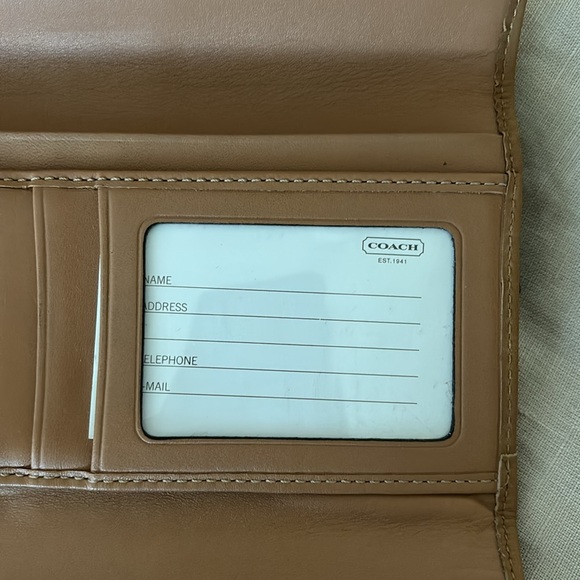 Coach Wallet - Picture 5 of 5
